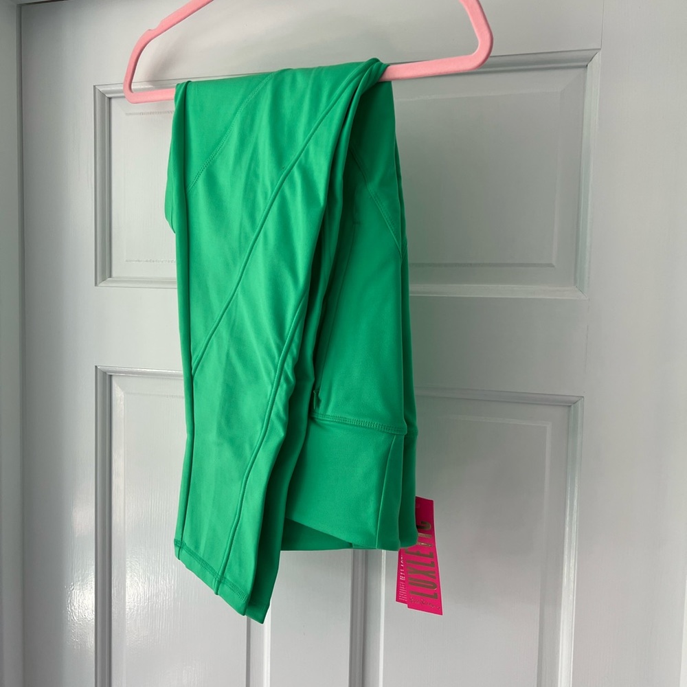 NWT XXL Lilly Pulitzer Weekender high rise leggings! Very hard to find! - Picture 7 of 10